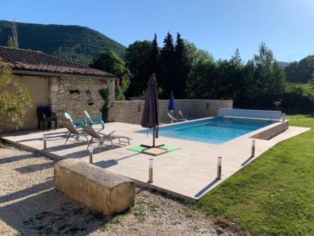 Gite La Mirmandelle Villa Exterior photo
